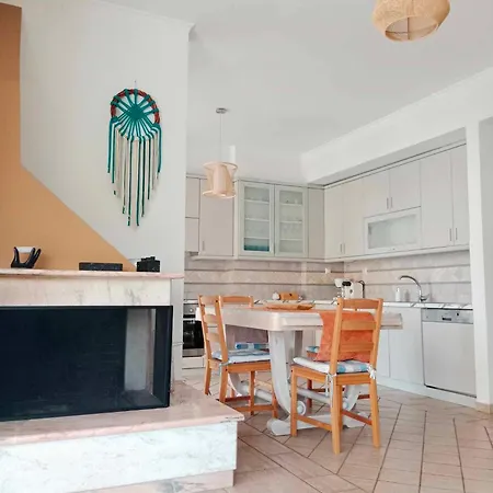 Lazarus 2bd In The Center Апартаменты *