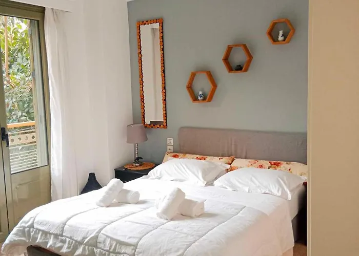 Lazarus 2bd In The Center