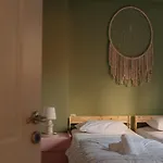Lazarus 2bd In The Center פאטרה
